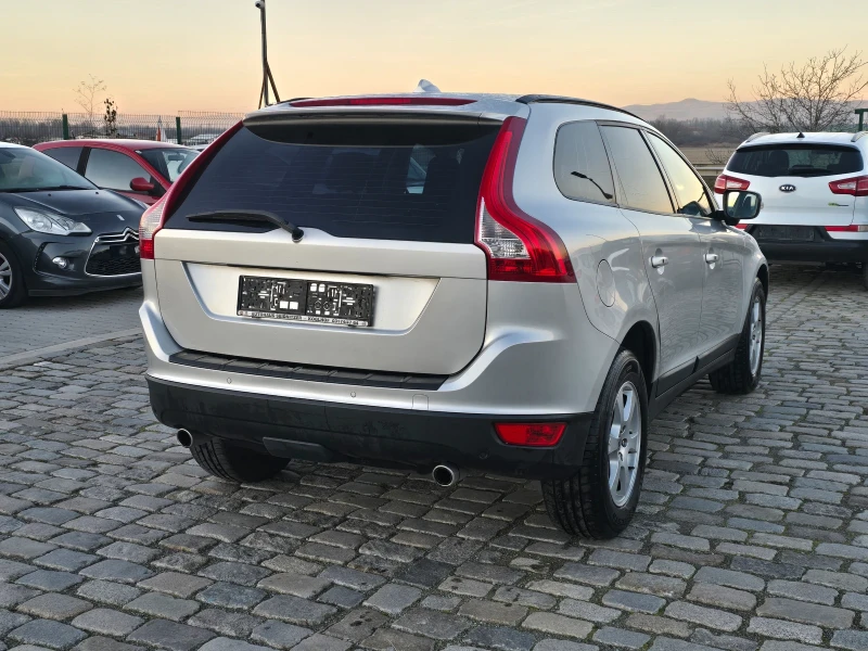 Volvo XC60 2.4 D5 4Х4 РЪЧНИ СКОРОСТИ 2013 ГОДИНА, снимка 6 - Автомобили и джипове - 52806982