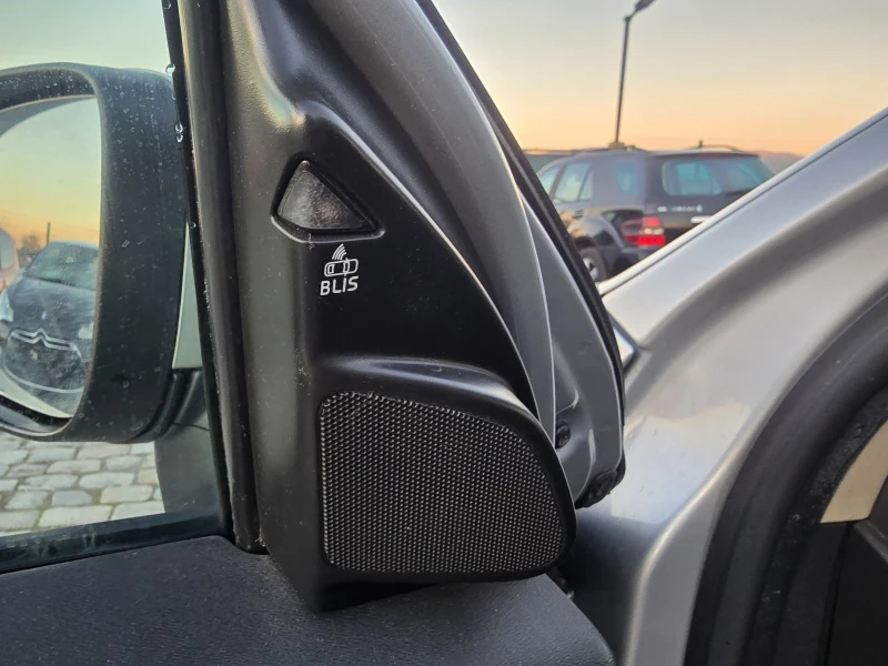 Volvo XC60 2.4 D5 4Х4 РЪЧНИ СКОРОСТИ 2013 ГОДИНА, снимка 14 - Автомобили и джипове - 52806982