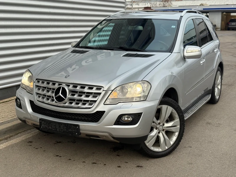Mercedes-Benz ML 350 4Matic+ Шибидах+ Камера+ Подгрев+ Кожа, снимка 1 - Автомобили и джипове - 53045170