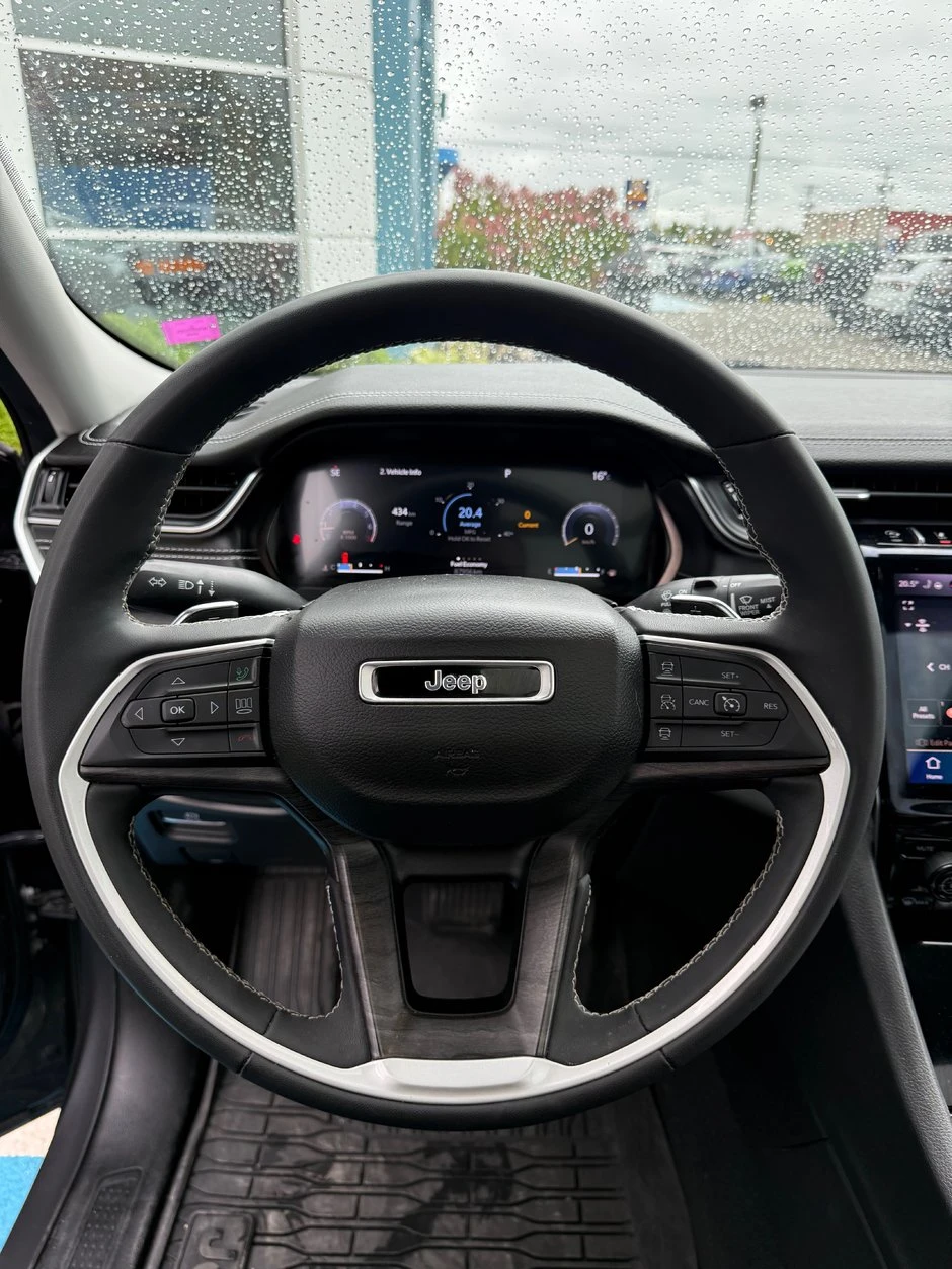 Jeep Grand cherokee 2023* DISTRONIK* PANO* KEYLESS* LANE ASSIST* DIGIT | Mobile.bg   11