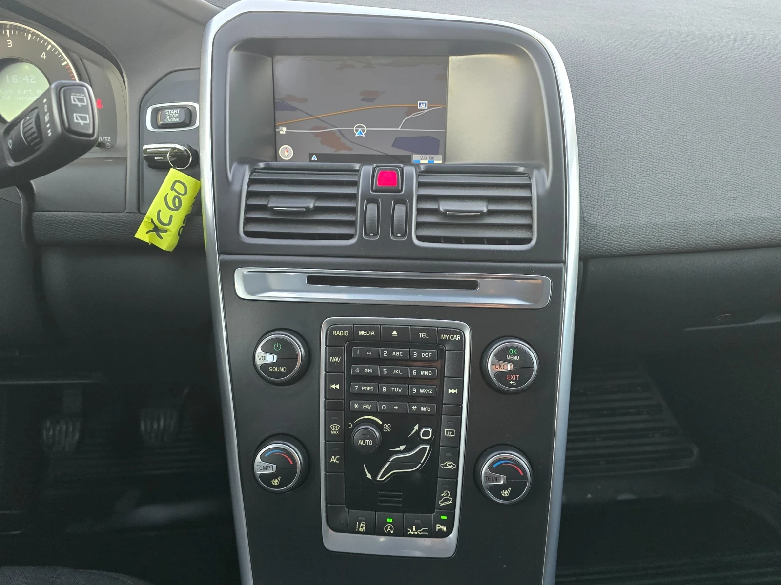 Volvo XC60 2.4 D5 4�4 ����� �������� 2013 ������ | Mobile.bg � ����������� 12