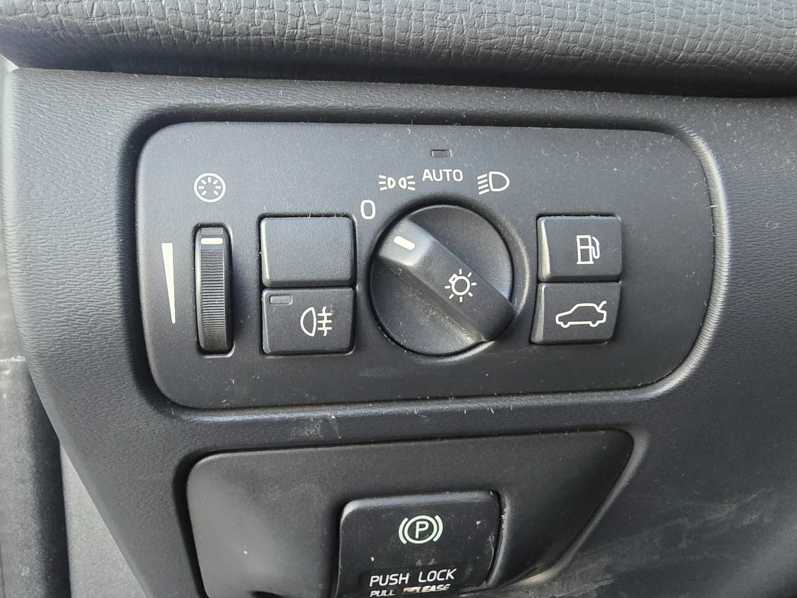 Volvo XC60 2.4 D5 4�4 ����� �������� 2013 ������ | Mobile.bg � ����������� 15