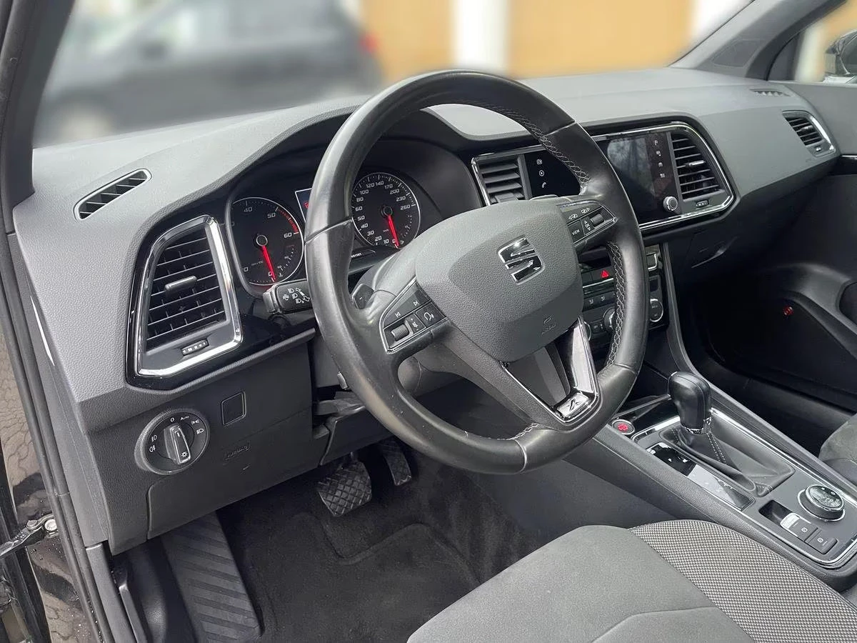 Seat Ateca 2.0TDI/190HP/XCELLENCE/4X4/DSG/CAM/NAVI/KLESS/871g, снимка 5 - Автомобили и джипове - 53705156