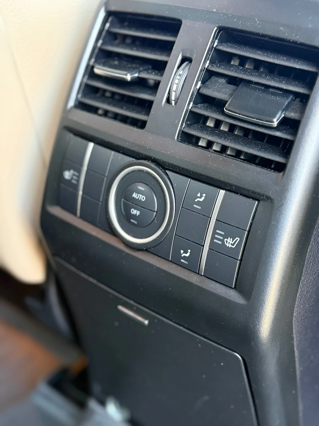 Mercedes-Benz GL 350 4matic/ Face lift/ обдухване / високо ниво /, снимка 15 - Автомобили и джипове - 53976629