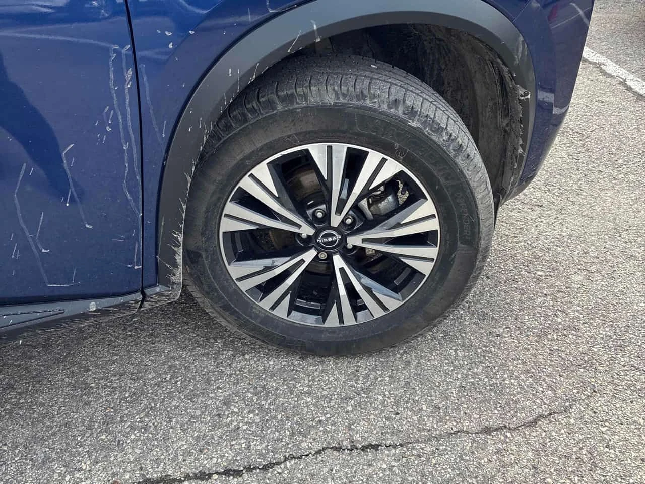 Nissan Rogue * SV * 2 КЛЮЧА* PANO* KEYLESS* ПОДГРЕВ* , снимка 7 - Автомобили и джипове - 54178803