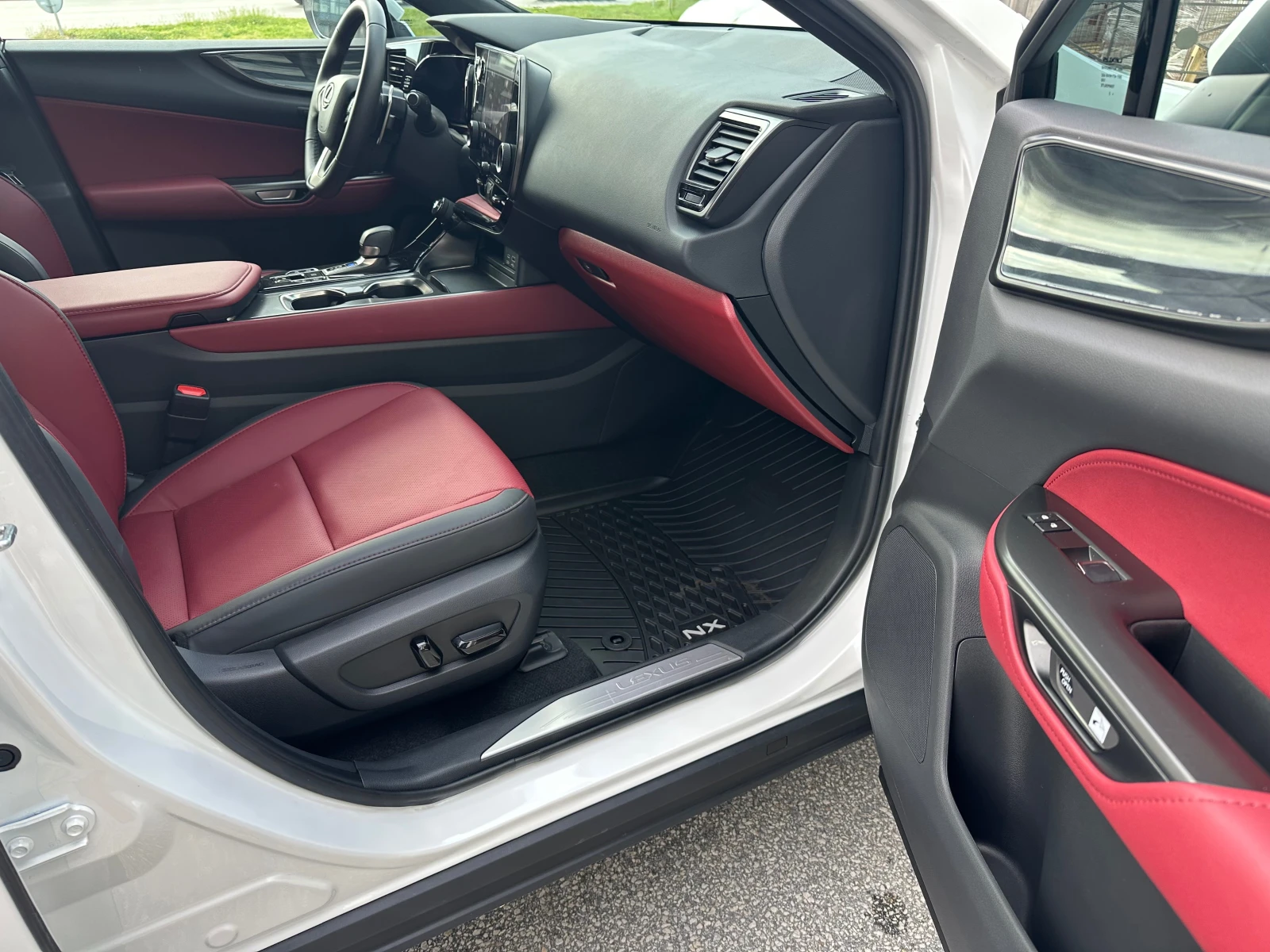 Lexus NX 350 AWD 5615km NEW | Mobile.bg � ����������� 12
