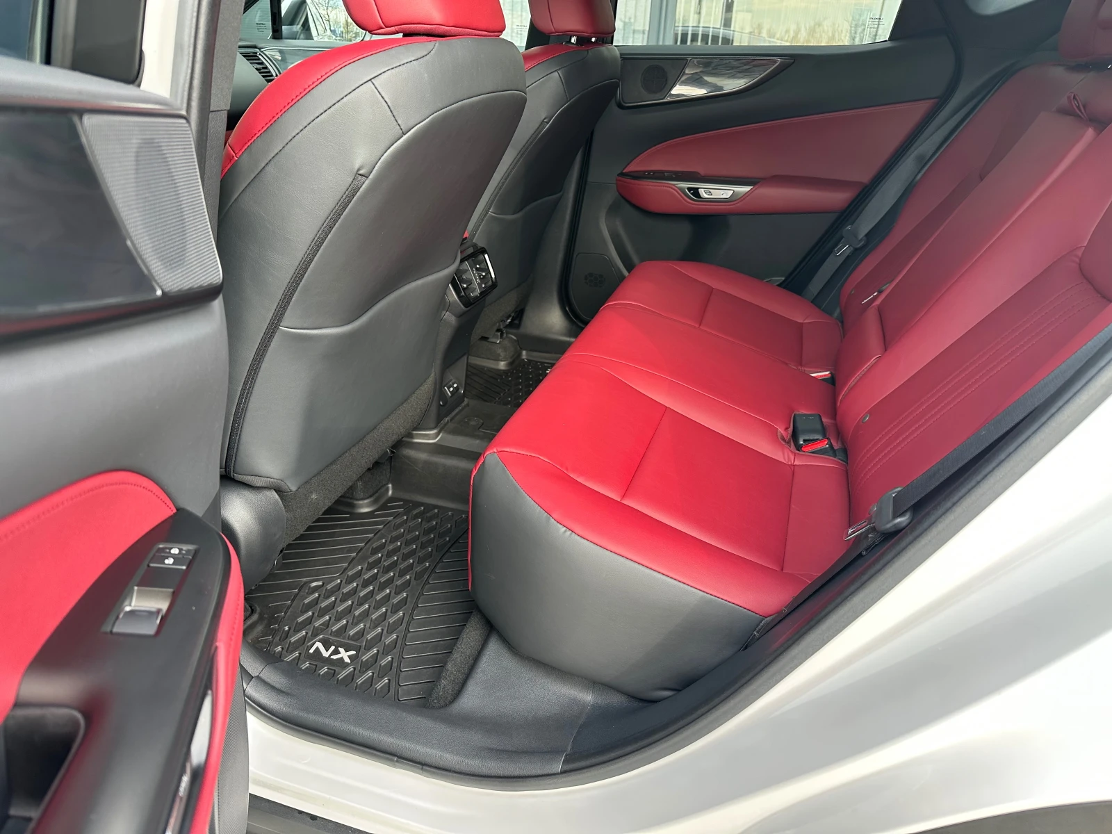 Lexus NX 350 AWD 5615km NEW | Mobile.bg � ����������� 10
