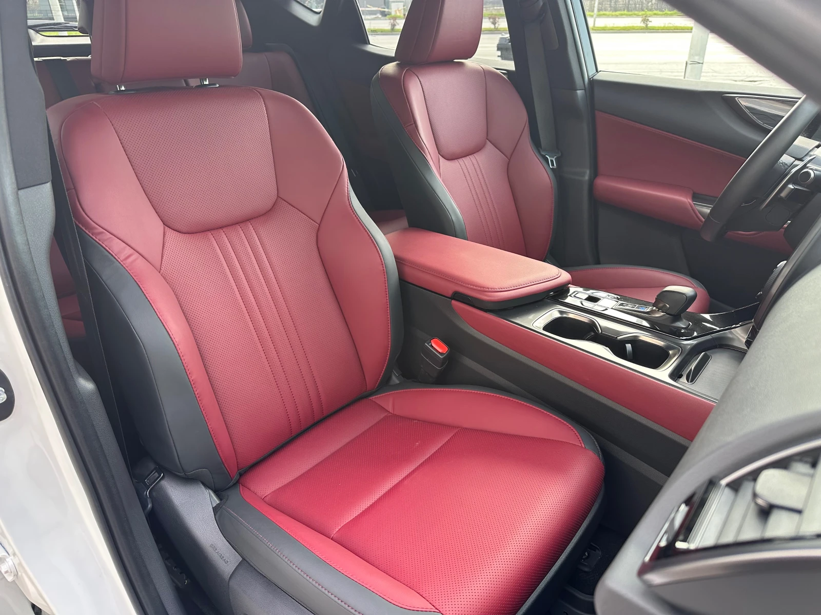 Lexus NX 350 AWD 5615km NEW | Mobile.bg � ����������� 13