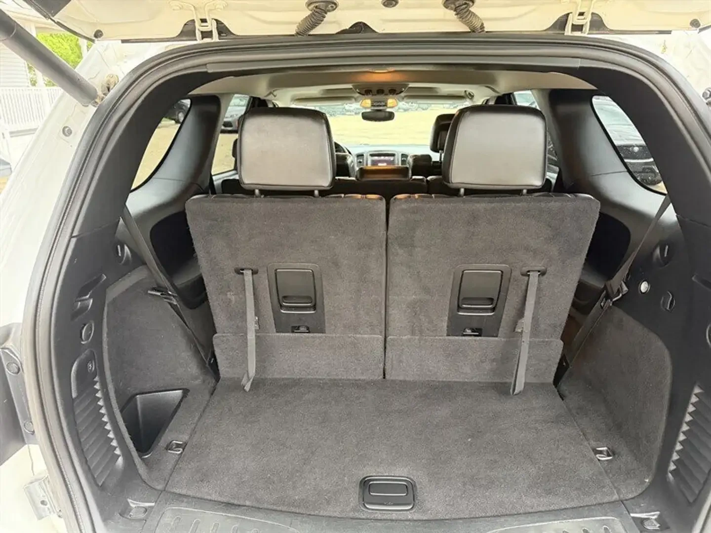 Dodge Durango GT* 3.6* V6* 8ZF* ПОДГРЕВ* КАМЕРА* КЕЙЛЕС* LANE* A, снимка 15 - Автомобили и джипове - 54948419