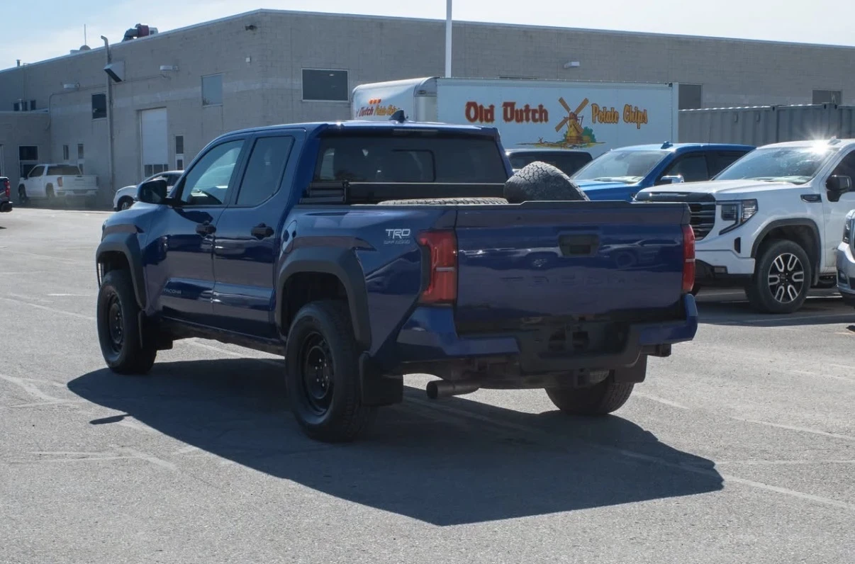Toyota Tacoma TRD OFF ROAD * 4WD * ПОДГРЕВ * РЪЧКА * CARFAX * , снимка 5 - Автомобили и джипове - 55103815