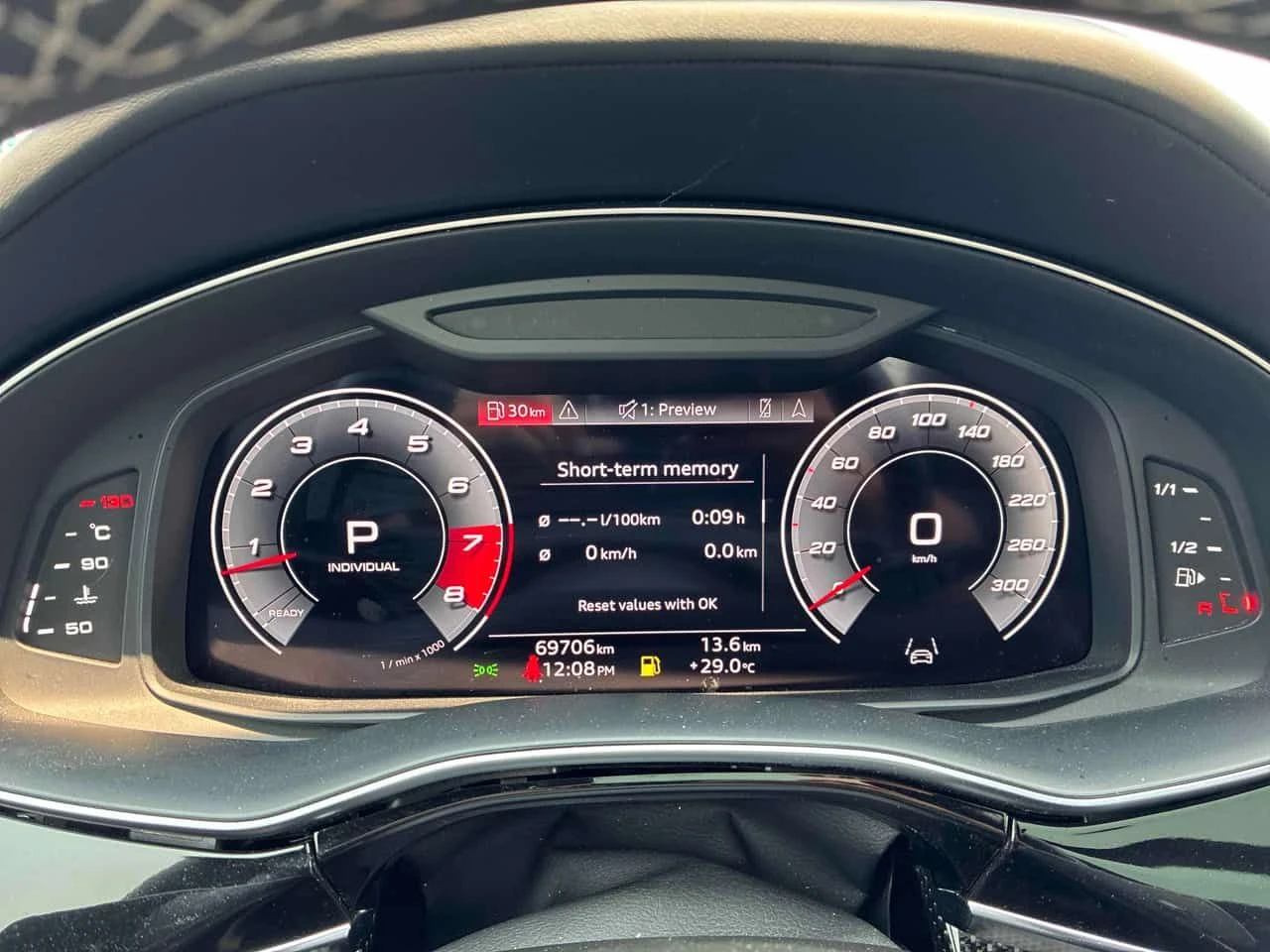 Audi SQ7 * 4.0 TFSI quattro * CARFAX * ����� �� ����������� | Mobile.bg � ����������� 8