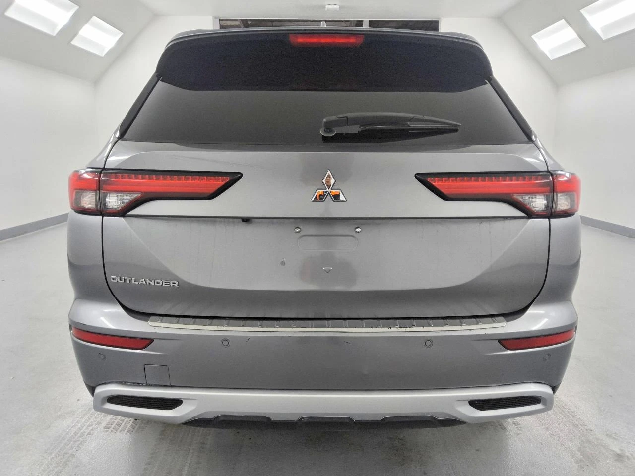 Mitsubishi Outlander 4X4 / ЛИЗИНГ, снимка 6 - Автомобили и джипове - 55505484