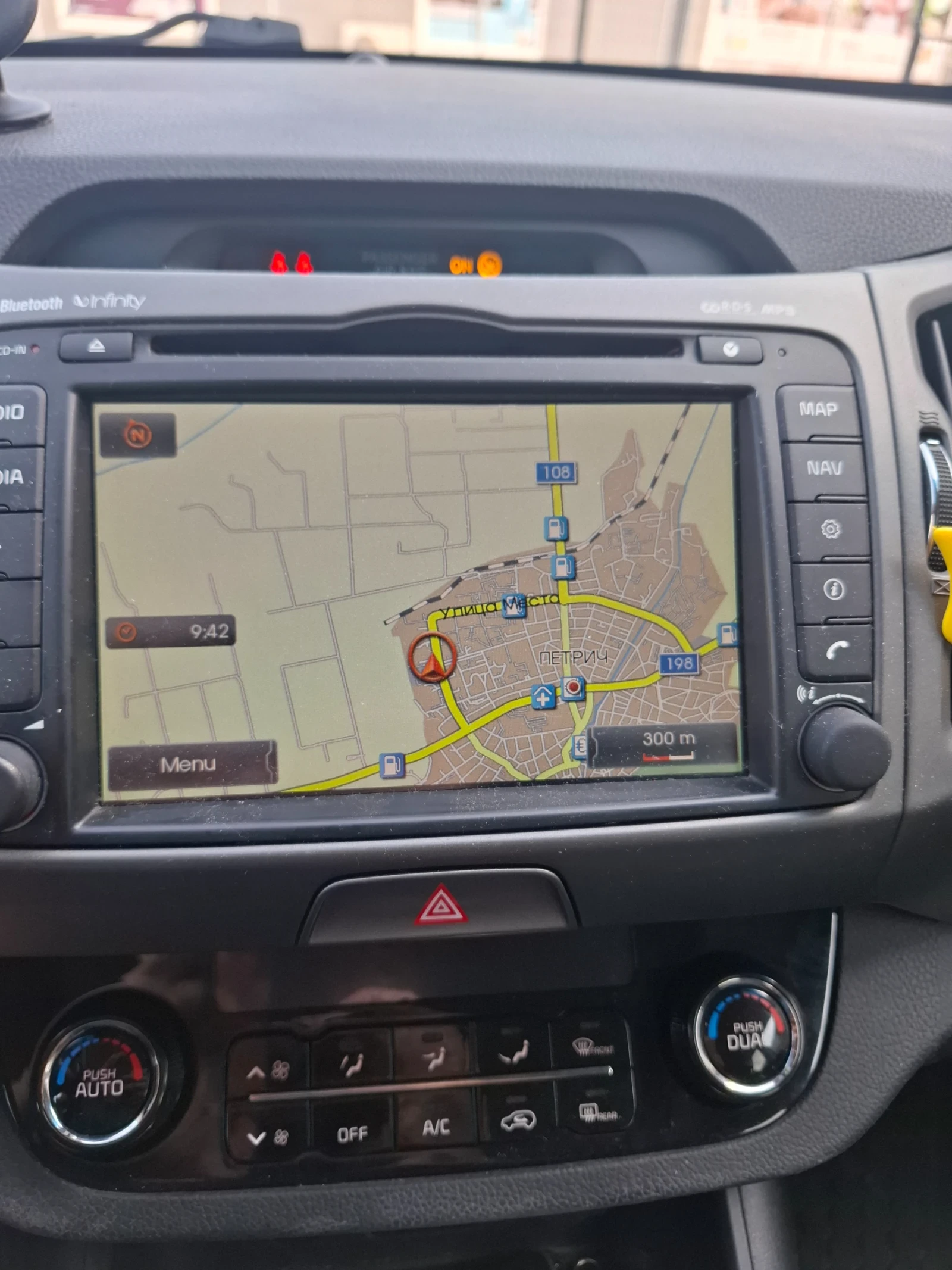 Kia Sportage, снимка 10 - Автомобили и джипове - 55873804