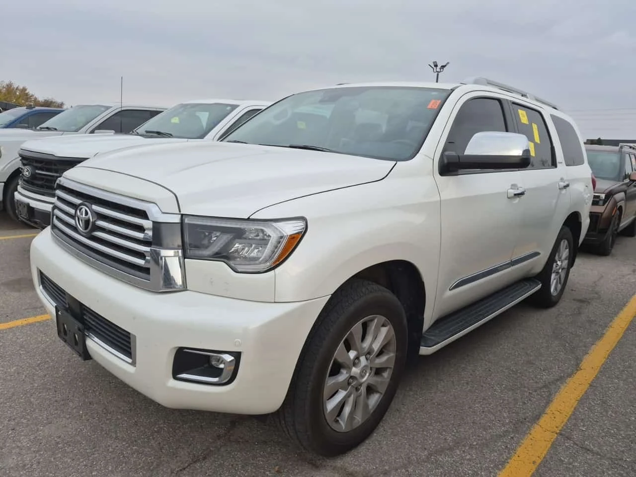 Toyota Sequoia * 5.7l 4wd Platinum * CARFAX * 