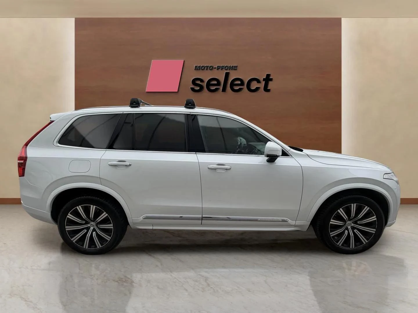 Volvo Xc90 B5, снимка 4 - Автомобили и джипове - 56742702