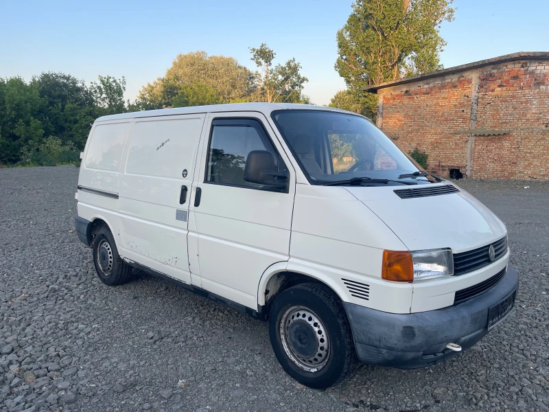 VW Transporter 2.4D, снимка 2 - Бусове и автобуси - 51351536