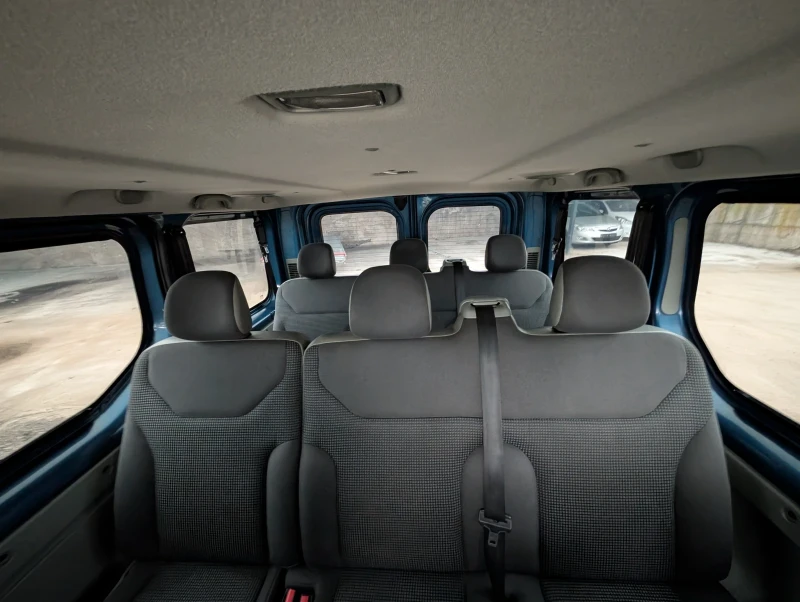 Opel Vivaro 2.0 CDTI, снимка 9 - Бусове и автобуси - 52642557