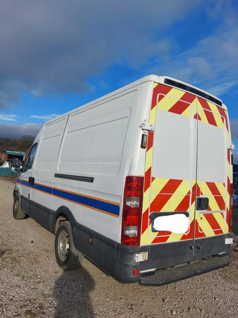 Iveco Daily, снимка 2 - Бусове и автобуси - 46919739