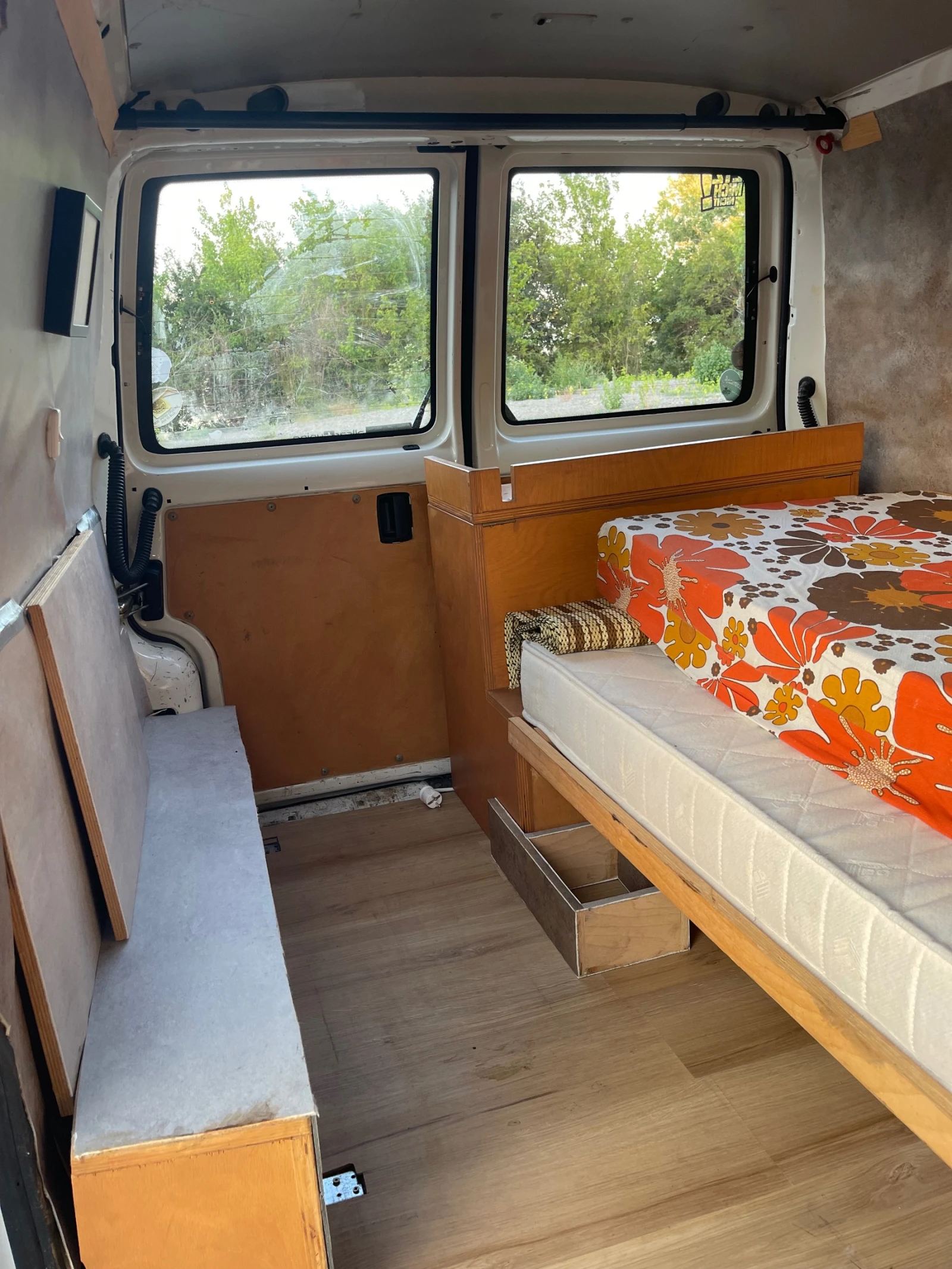 VW Transporter 2.4D | Mobile.bg � ����������� 14