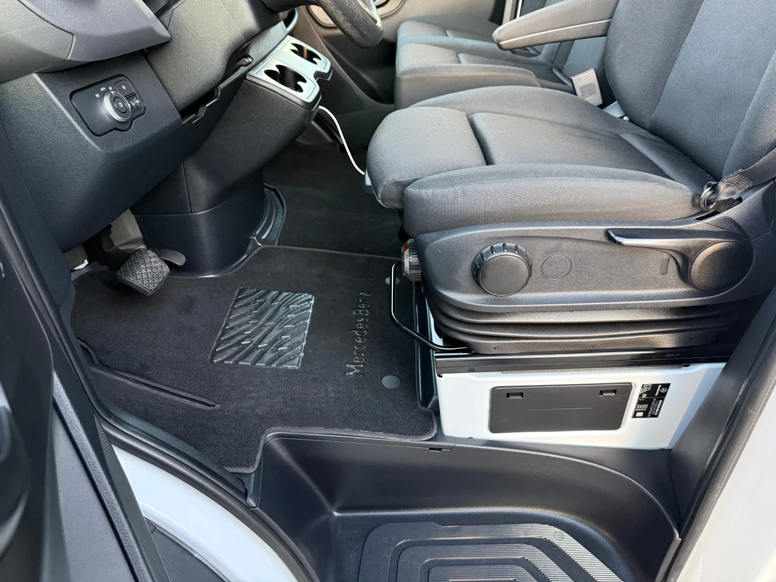 Mercedes-Benz Sprinter 317 CDI, снимка 8 - Бусове и автобуси - 55624221