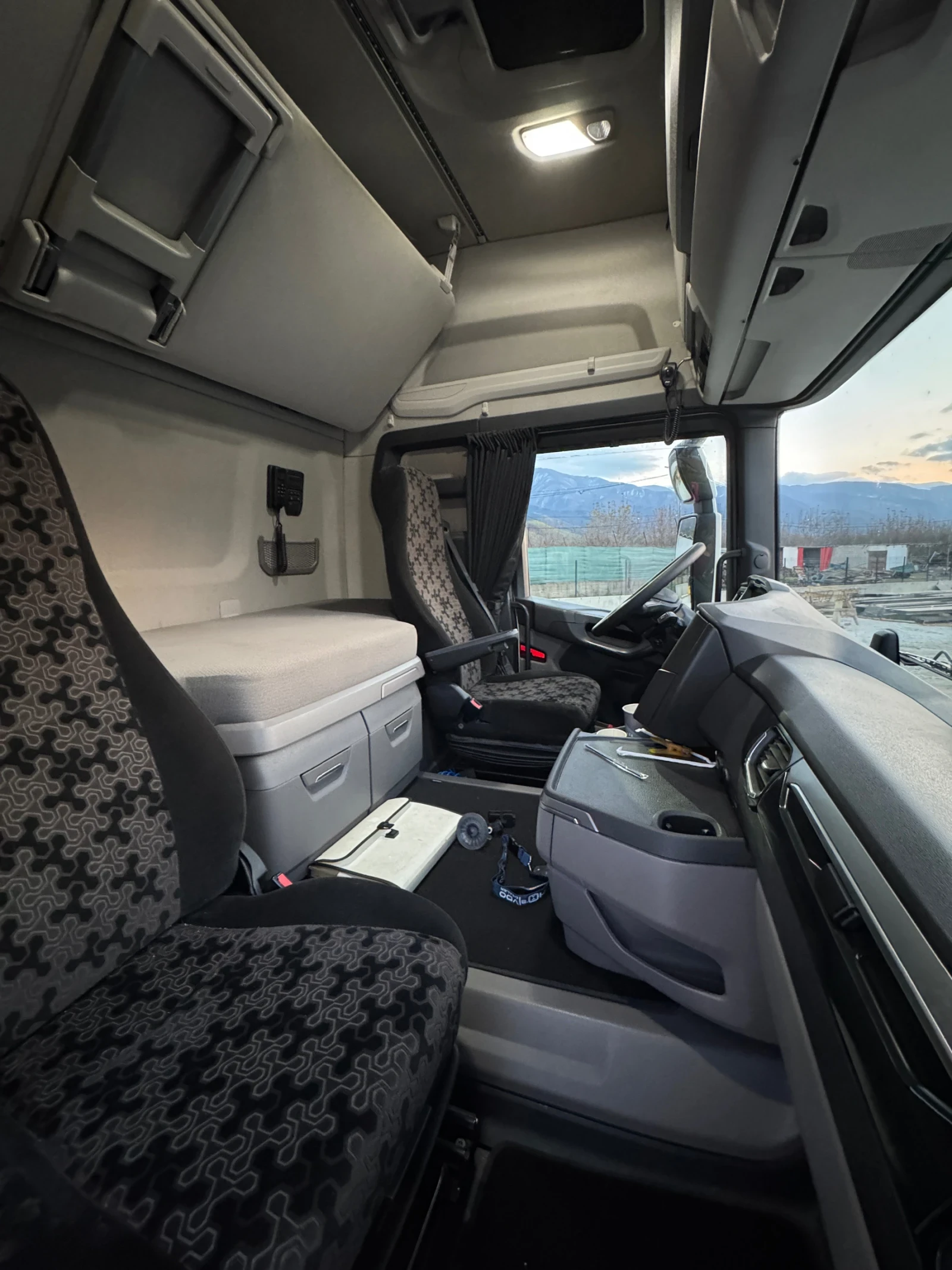 Scania R 450  - изображение 9