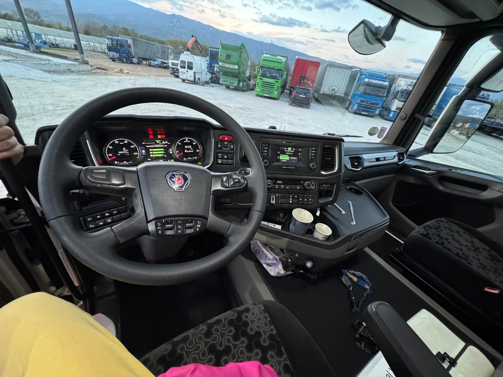 Scania R 450  - изображение 10