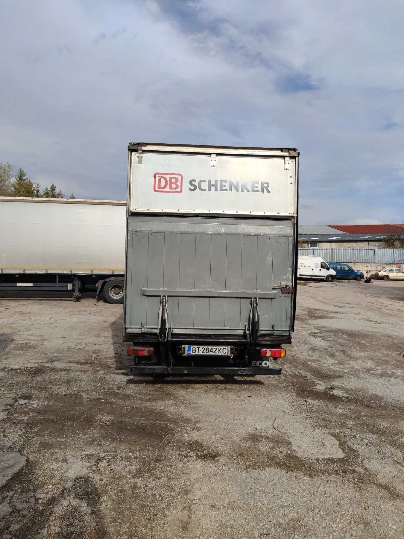 Nissan Atleon, снимка 4 - Камиони - 55683886