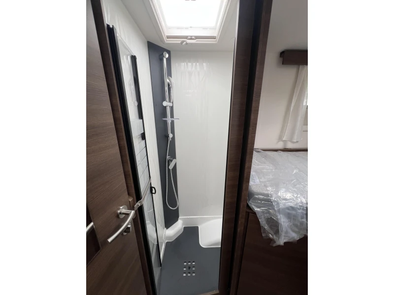 Кемпер Rapido 8066DF AL-KO AT 2026, снимка 5 - Каравани и кемпери - 52773070