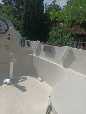 Моторна яхта Quicksilver 470, снимка 14