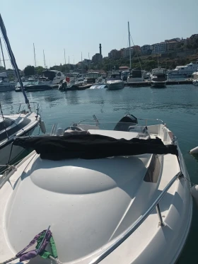 Моторна яхта Quicksilver 470, снимка 1