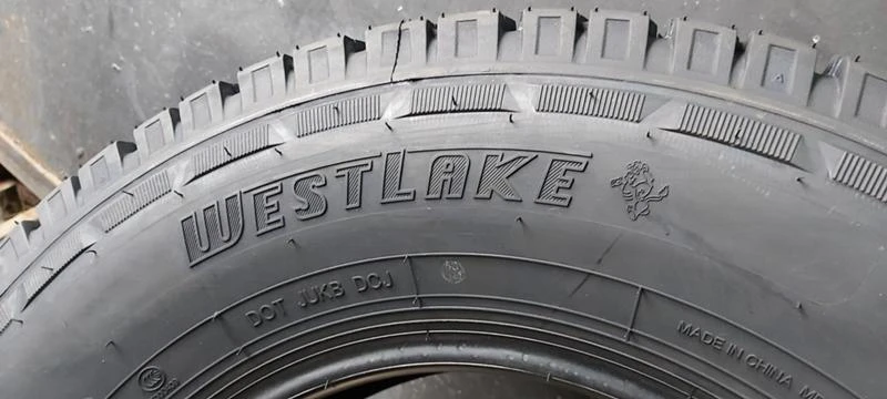 Гуми Летни 215/75R15, снимка 5 - Гуми и джанти - 32781590