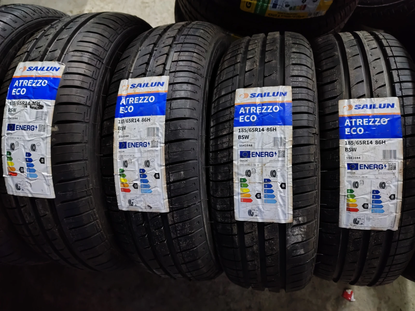 Гуми Летни 185/65R14, снимка 2 - Гуми и джанти - 55837204