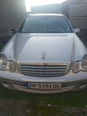Mercedes-Benz C 220, снимка 1