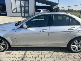 Mercedes-Benz C 320, снимка 2