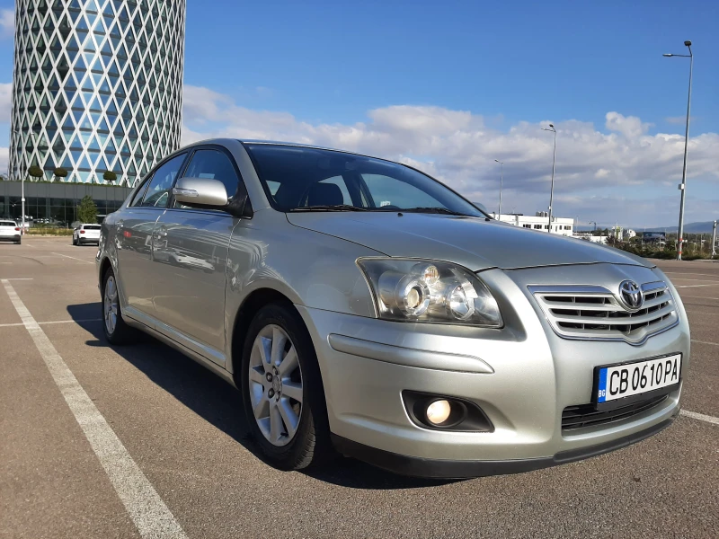 Toyota Avensis 1.8 T25 Facelift 2006-2009, снимка 2 - Автомобили и джипове - 47565049