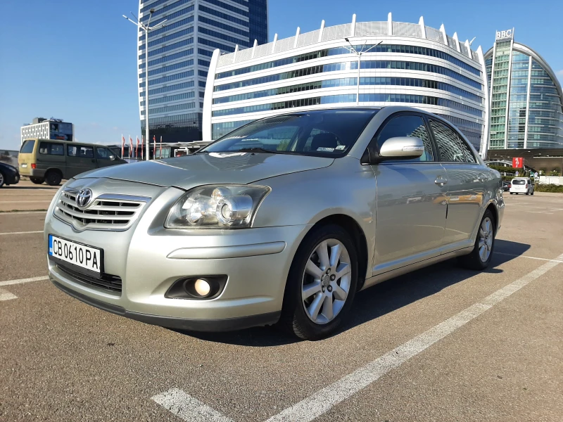 Toyota Avensis 1.8 T25 Facelift 2006-2009, снимка 1 - Автомобили и джипове - 47565049