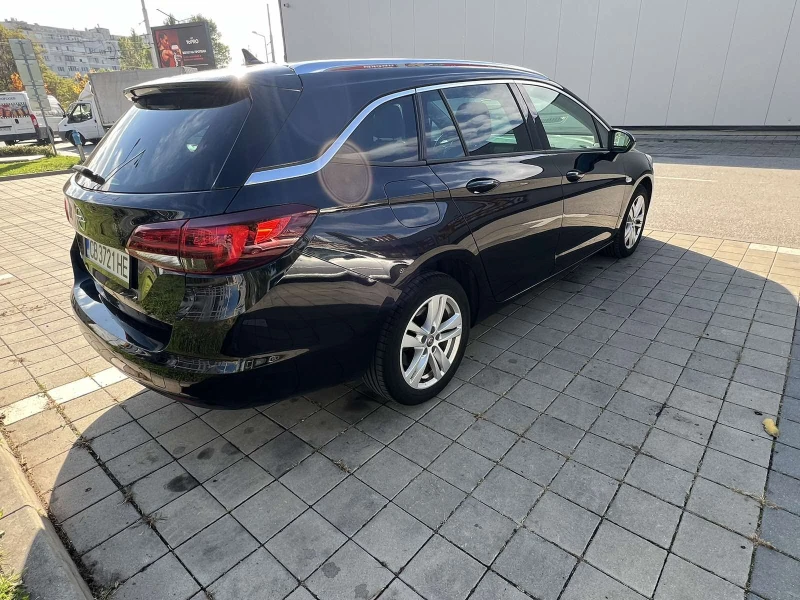 Opel Astra К, снимка 7 - Автомобили и джипове - 47889144