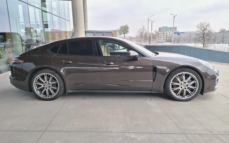 Porsche Panamera 3.0 V6, снимка 3 - Автомобили и джипове - 48310726