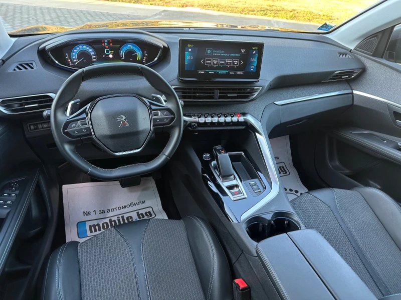 Peugeot 3008 1.6 Plug-in Hybrid Allure 224кс* * * , снимка 8 - Автомобили и джипове - 48668462