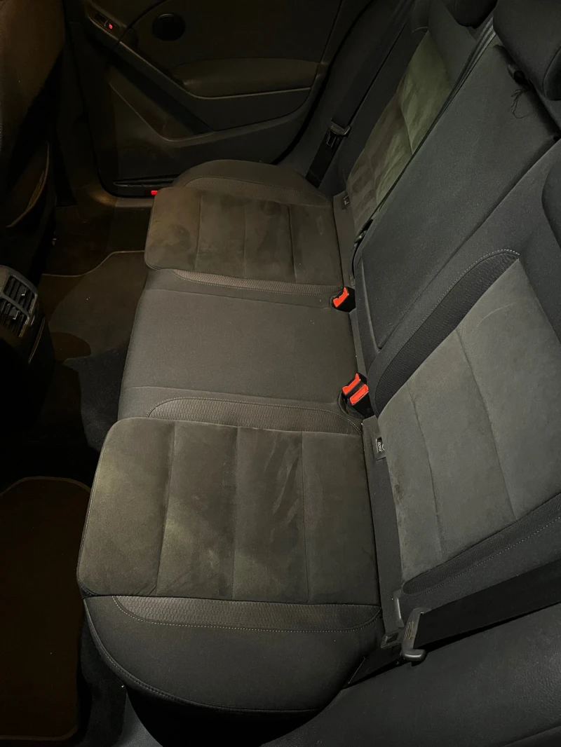 VW Golf 1.4 TSI, снимка 4 - Автомобили и джипове - 51701344