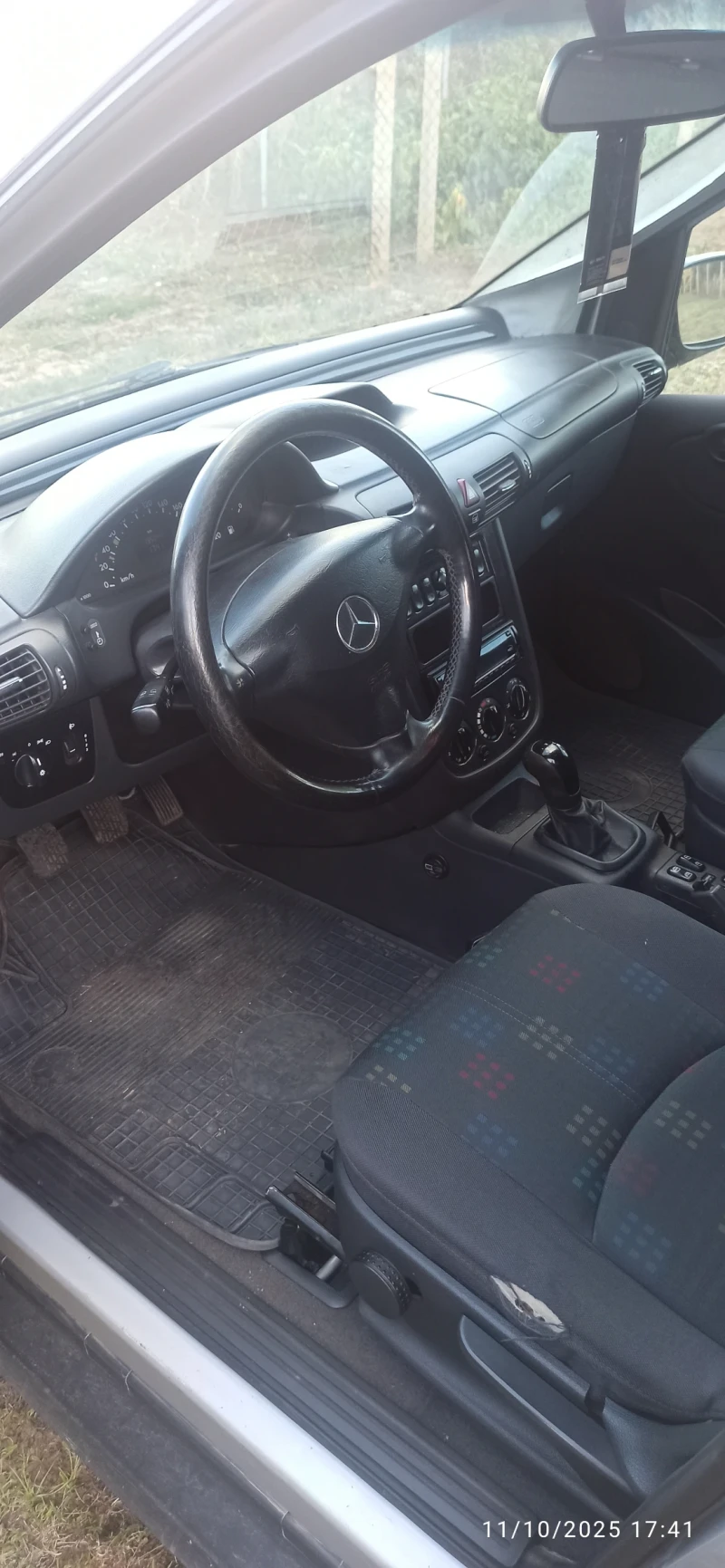 Mercedes-Benz Vaneo 1.7 CDI, снимка 9 - Автомобили и джипове - 52645528