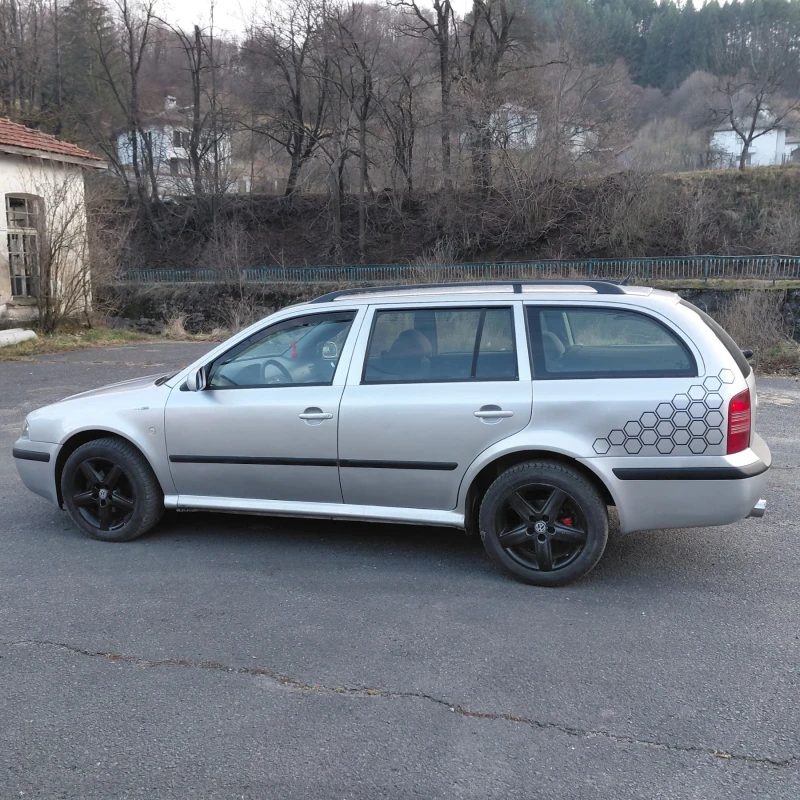 Skoda Octavia, снимка 4 - Автомобили и джипове - 52873068