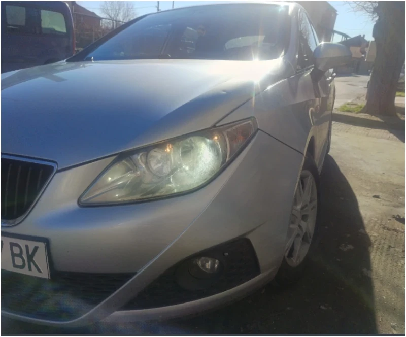 Seat Ibiza, снимка 2 - Автомобили и джипове - 53043152