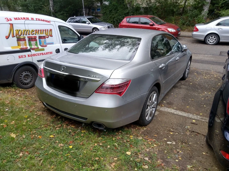 Honda Legend 3.7 V6, снимка 3 - Автомобили и джипове - 53114772