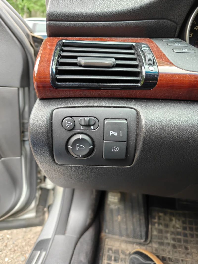 Honda Legend 3.7 V6, снимка 7 - Автомобили и джипове - 53114772