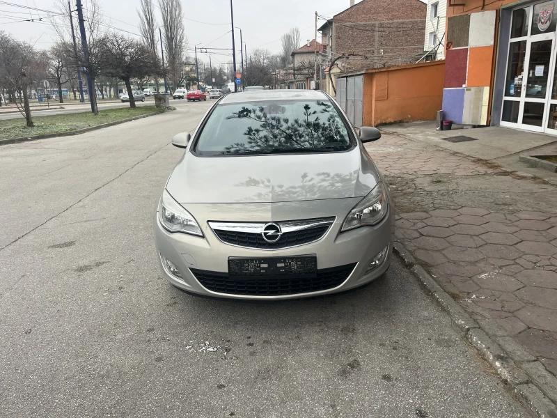 Opel Astra Astra 1, 4/140к.с./бензин, снимка 2 - Автомобили и джипове - 53178820