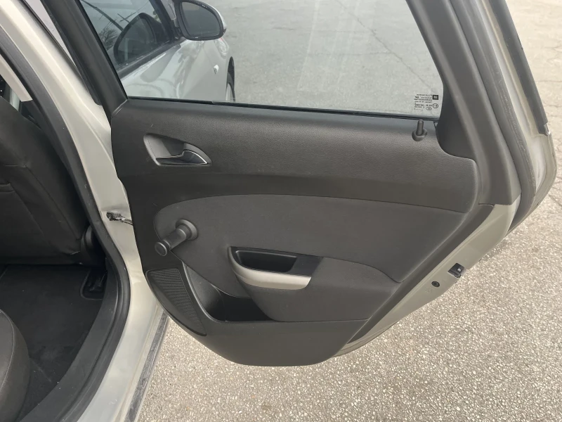 Opel Astra Astra 1, 4/140к.с./бензин, снимка 9 - Автомобили и джипове - 53178820