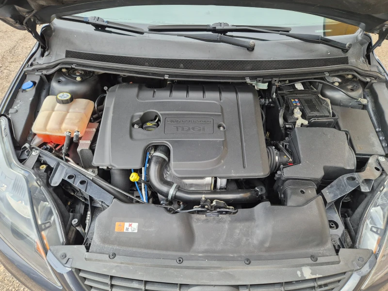 Ford Focus 1.6HDI ITALY, снимка 17 - Автомобили и джипове - 53287816