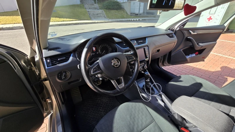 Skoda Octavia Skoda Octavia Scout 2.0 TDI 4х4, снимка 7 - Автомобили и джипове - 53441008