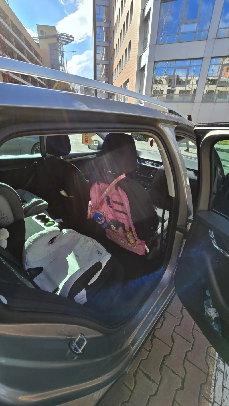 Skoda Octavia Skoda Octavia Scout 2.0 TDI 4х4, снимка 9 - Автомобили и джипове - 53441008